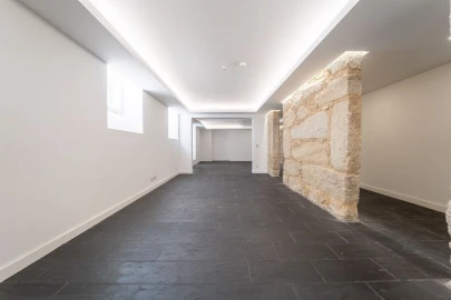 Moradia T6 para Venda em Cedofeita, Santo Ildefonso, Sé, Miragaia, São Nicolau e Vitória