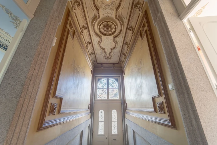 Moradia T6 para Venda em Cedofeita, Santo Ildefonso, Sé, Miragaia, São Nicolau e Vitória Foto 4