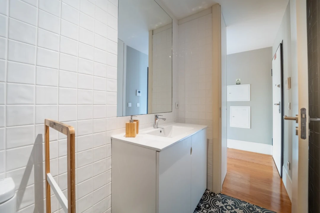Apartamento T0 para Venda em Cedofeita, Santo Ildefonso, Sé, Miragaia, São Nicolau e Vitória Foto 16