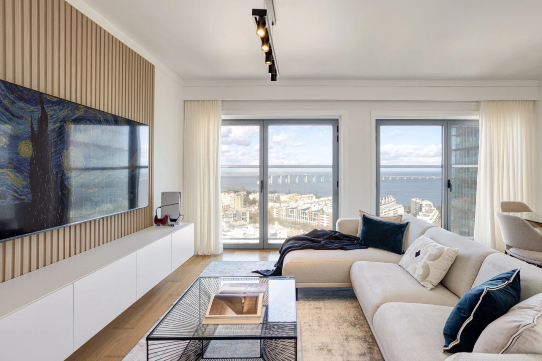 Apartamento T3 para Venda em Parque das Nações Foto 5