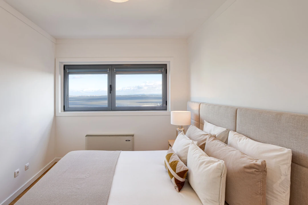 Apartamento T3 para Venda em Parque das Nações Foto 14