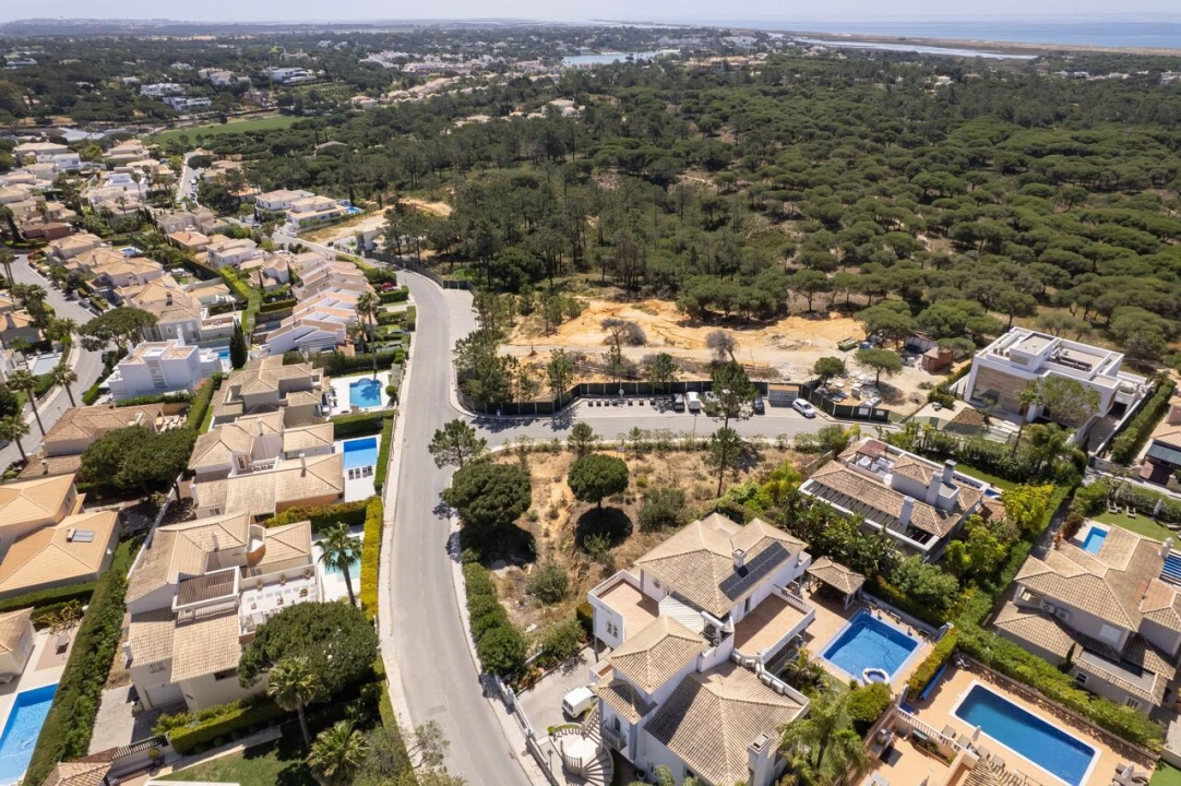 Terreno para Venda em Almancil Foto 10