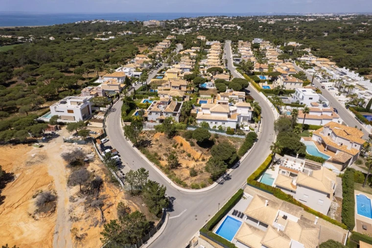 Terreno para Venda em Almancil Foto 13