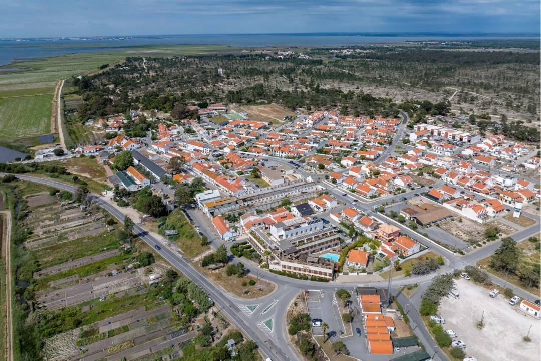 Apartamento T1 para Venda em Comporta Foto 3