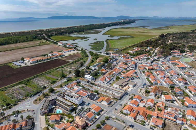 Apartamento T1 para Venda em Comporta Foto 2
