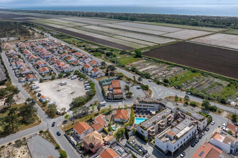 Apartamento T1 para Venda em Comporta Foto 3