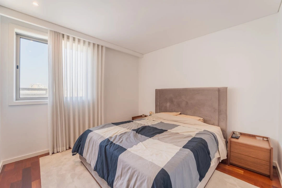 Apartamento T3 para Venda em Ramalde Foto 8