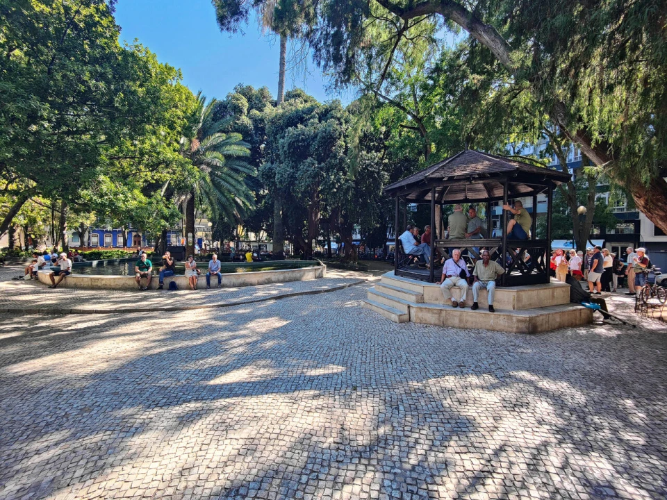 Apartamento T1 para Venda em Campo de Ourique Foto 10