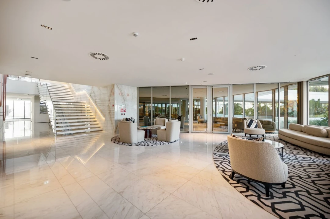 Apartamento T3 para Venda em Campolide Foto 40