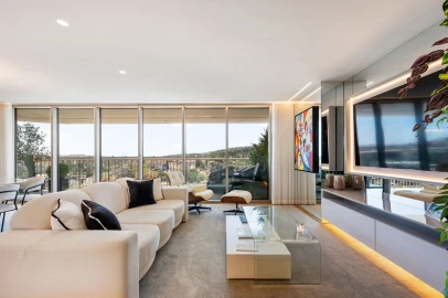 Apartamento T3 para Venda em Campolide