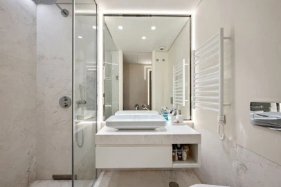 Apartamento T3 para Venda em Campolide