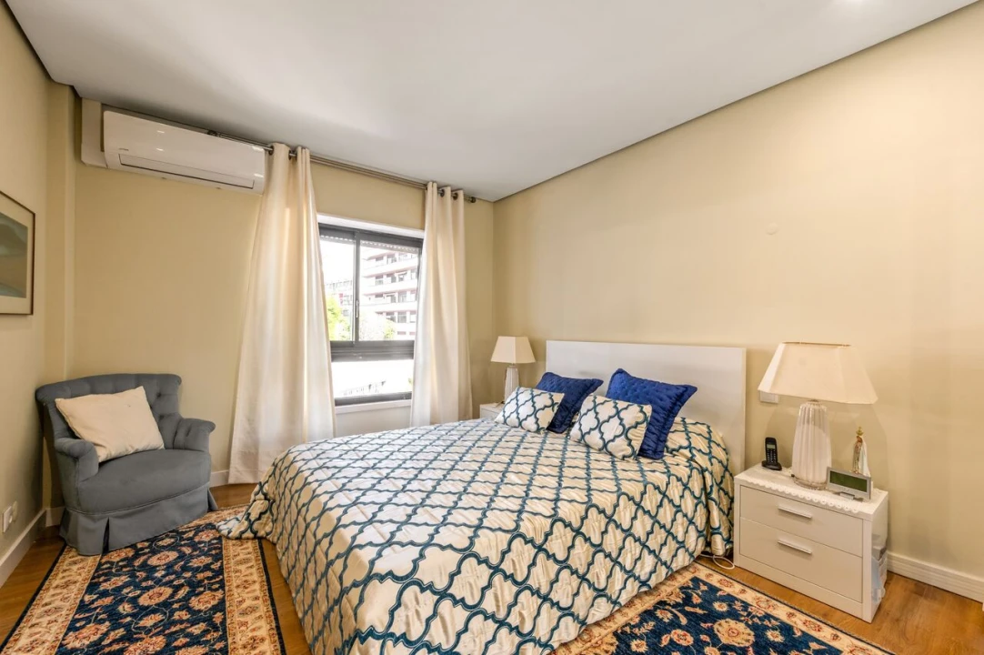 Apartamento T3 para Venda em Cascais e Estoril Foto 8