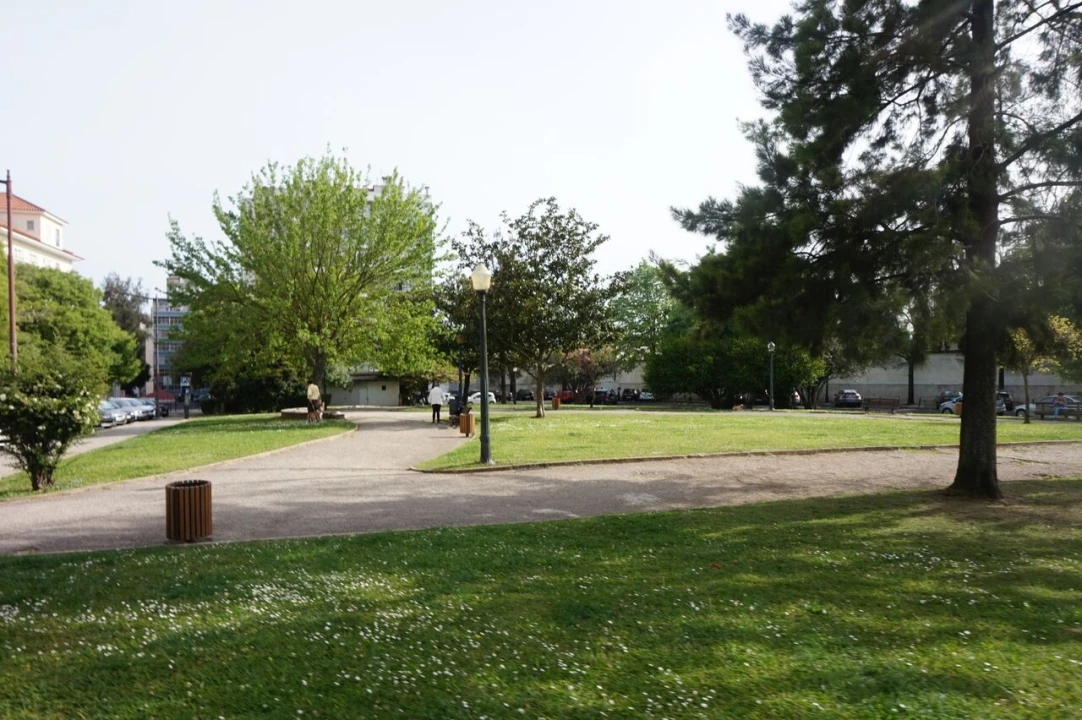 Apartamento T0 para Venda em Campo de Ourique Foto 13