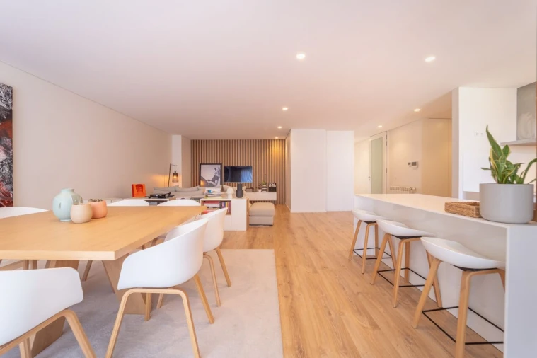 Apartamento T4 para Venda em Matosinhos e Leça da Palmeira Foto 2