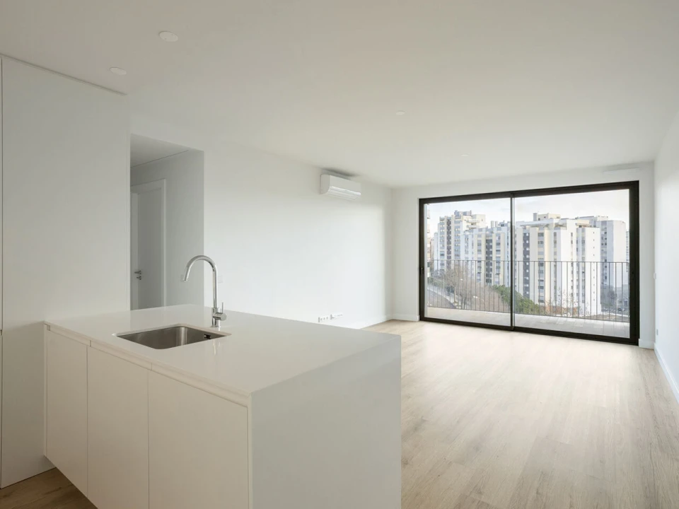 Apartamento T2 para Venda em Algés, Linda-A-Velha e Cruz Quebrada-Dafundo Foto 3