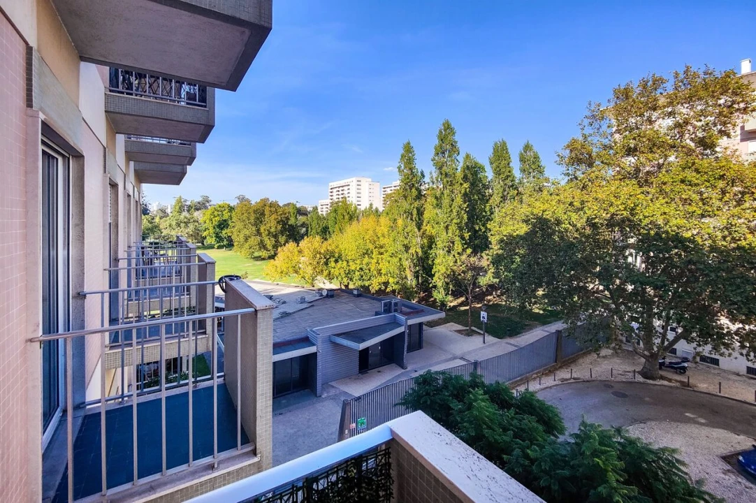 Apartamento T3 para Venda em Lumiar Foto 25