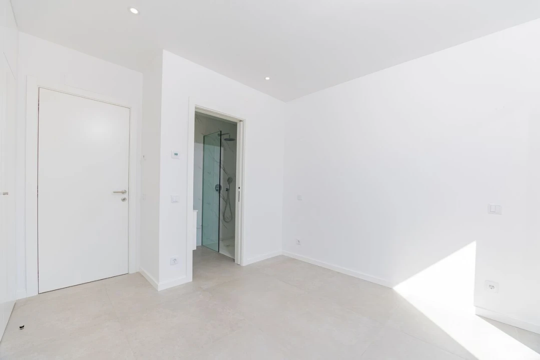 Moradia T3 para Venda em Mexilhoeira Grande Foto 19