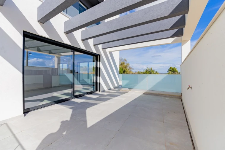 Moradia T3 para Venda em Mexilhoeira Grande Foto 29