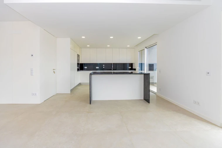 Moradia T3 para Venda em Mexilhoeira Grande Foto 11