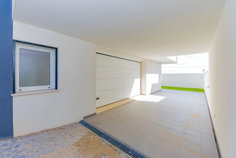 Moradia T3 para Venda em Mexilhoeira Grande Foto 31