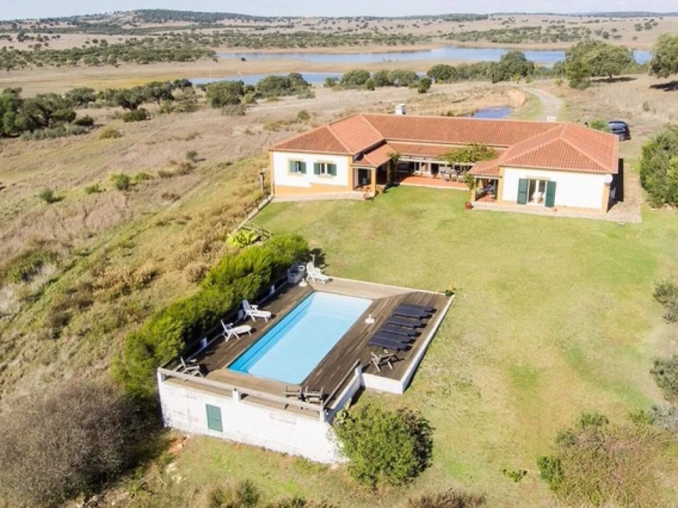 Quinta T6 para Venda em Alcaçovas Foto 20