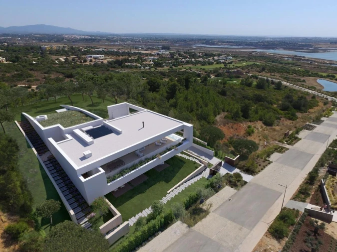 Terreno para Venda em Odiaxere Foto 17