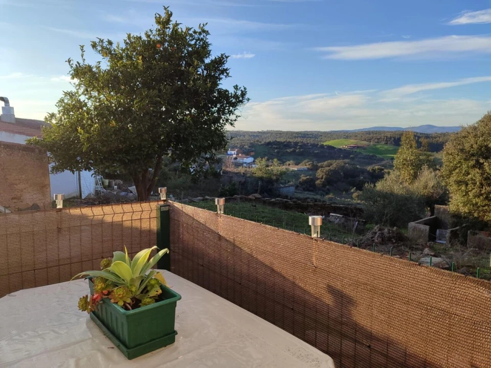 Moradia T2 para Venda em Terena (São Pedro) Foto 1