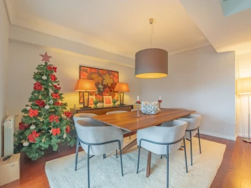 Apartamento T3 para Venda em Aldoar, Foz do Douro e Nevogilde