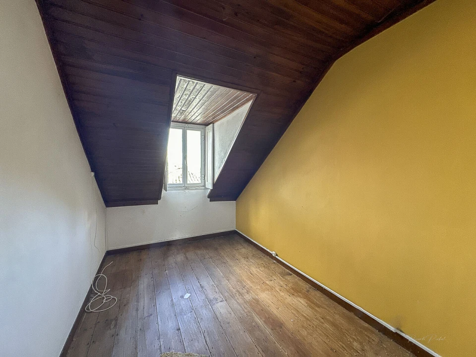 Prédio para Venda em Colares Foto 25