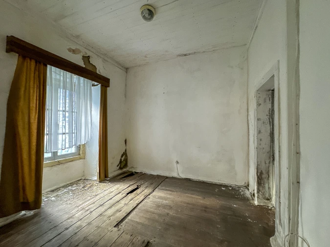 Prédio para Venda em Colares Foto 7