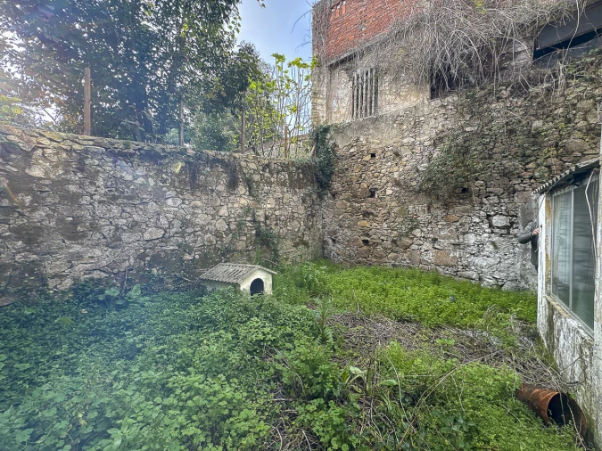 Prédio para Venda em Colares Foto 11