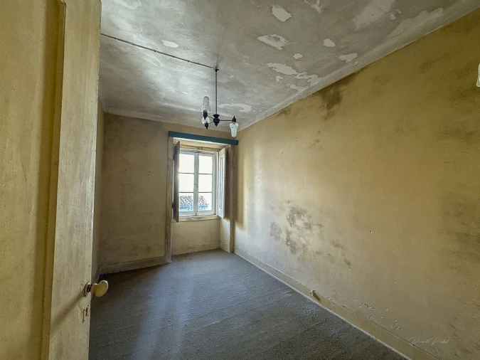 Prédio para Venda em Colares Foto 20