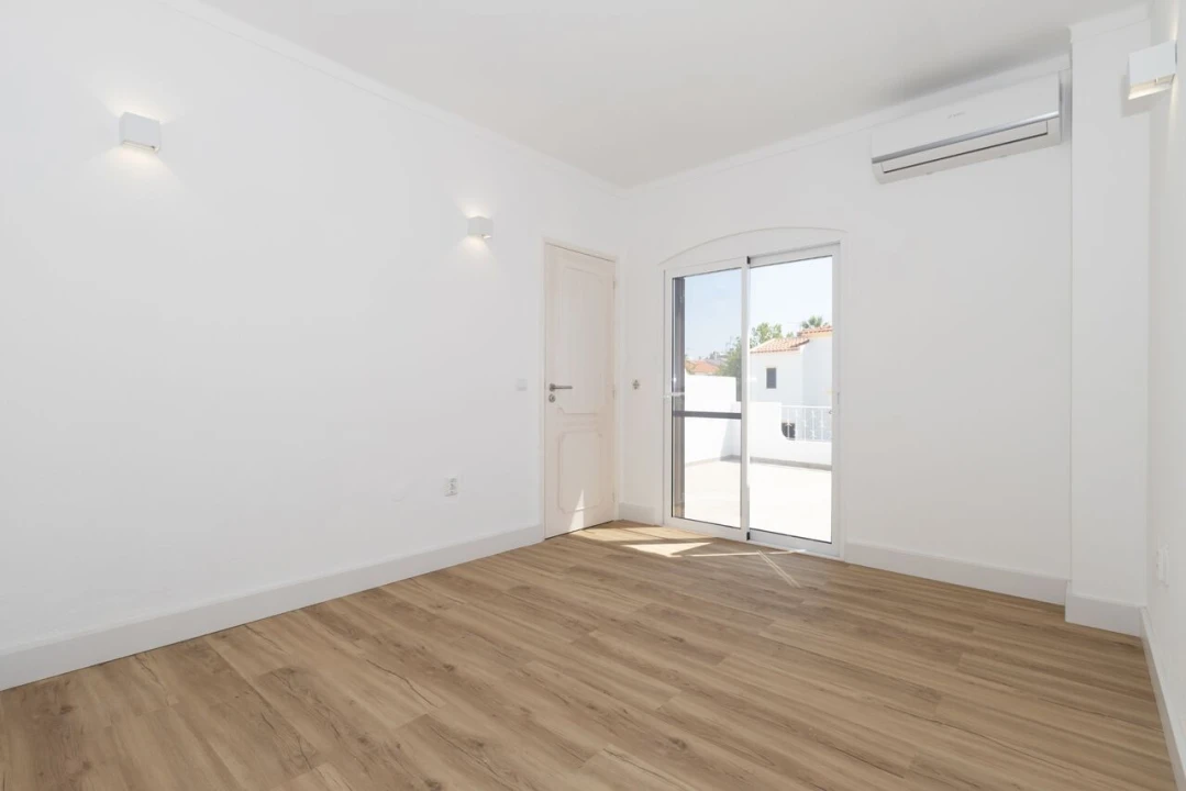 Moradia T3 para Venda em Altura Foto 18