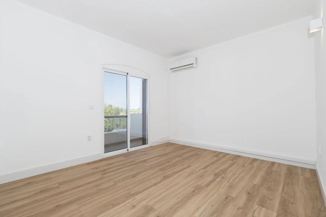 Moradia T3 para Venda em Altura Foto 24