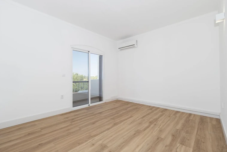 Moradia T3 para Venda em Altura Foto 24