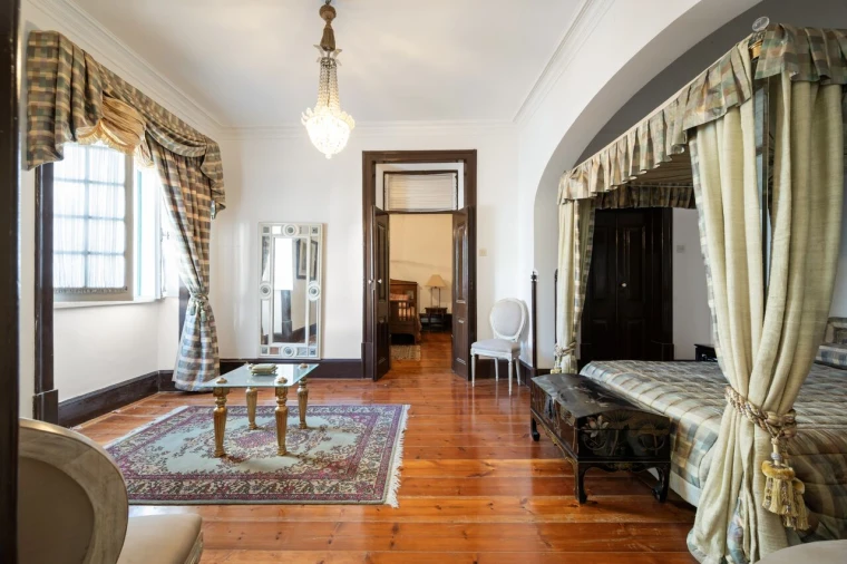 Moradia T6 para Venda em Fronteira Foto 12