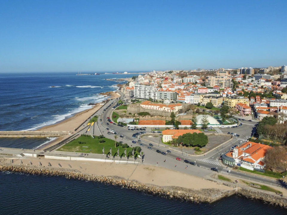 Apartamento T2 para Venda em Lordelo do Ouro e Massarelos Foto 19