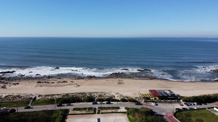 Moradia T4 para Venda em Madalena Foto 12