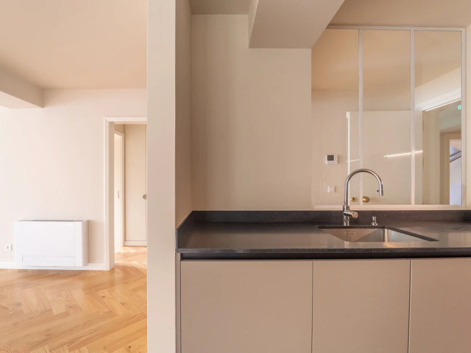Apartamento T1 para Venda em Cedofeita, Santo Ildefonso, Sé, Miragaia, São Nicolau e Vitória Foto 11