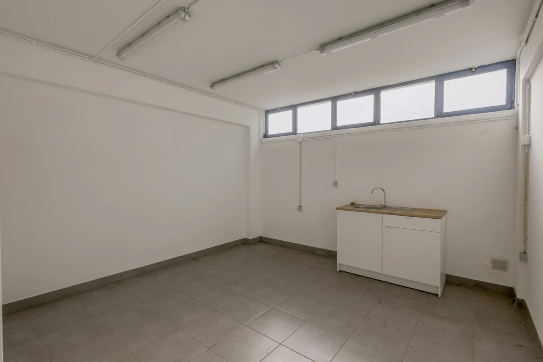 Armazém para Arrendamento em Carregado e Cadafais Foto 16