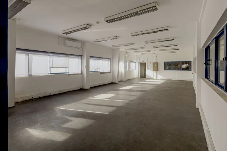 Armazém para Arrendamento em Carregado e Cadafais Foto 11