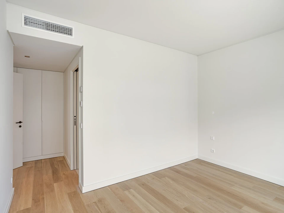 Apartamento T4 para Venda em Alvalade Foto 19