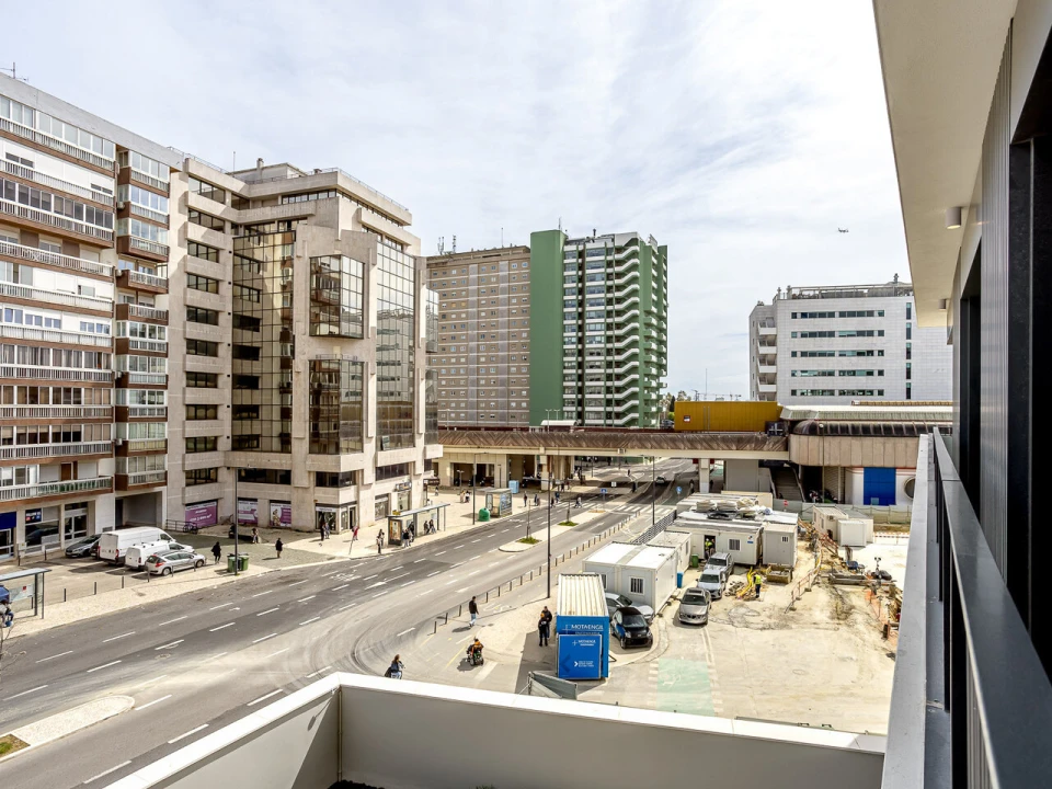 Apartamento T4 para Venda em Alvalade Foto 22