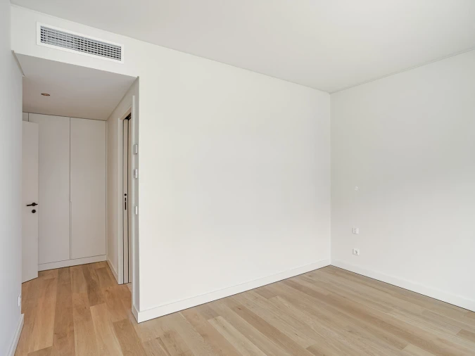 Apartamento T4 para Venda em Alvalade Foto 19