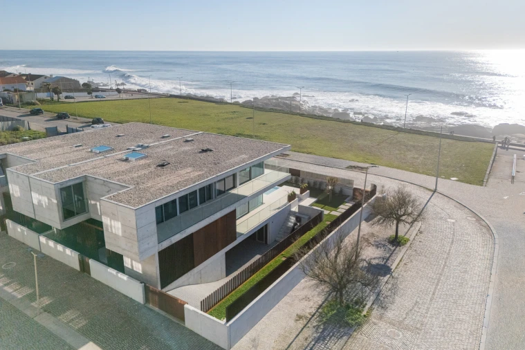 Moradia T4 para Venda em Canidelo Foto 6