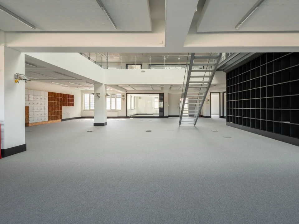 Escritório para Arrendamento em Alvalade Foto 7