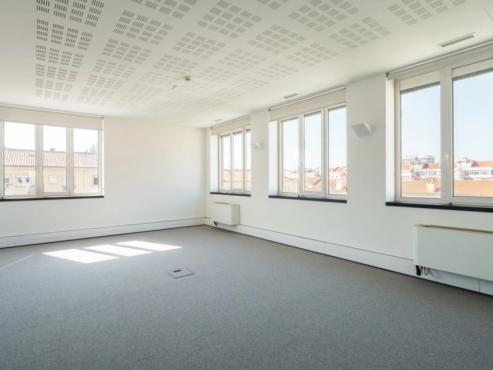 Escritório para Arrendamento em Alvalade Foto 9