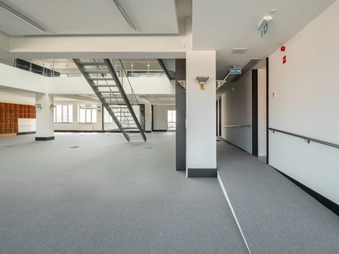 Escritório para Arrendamento em Alvalade Foto 5