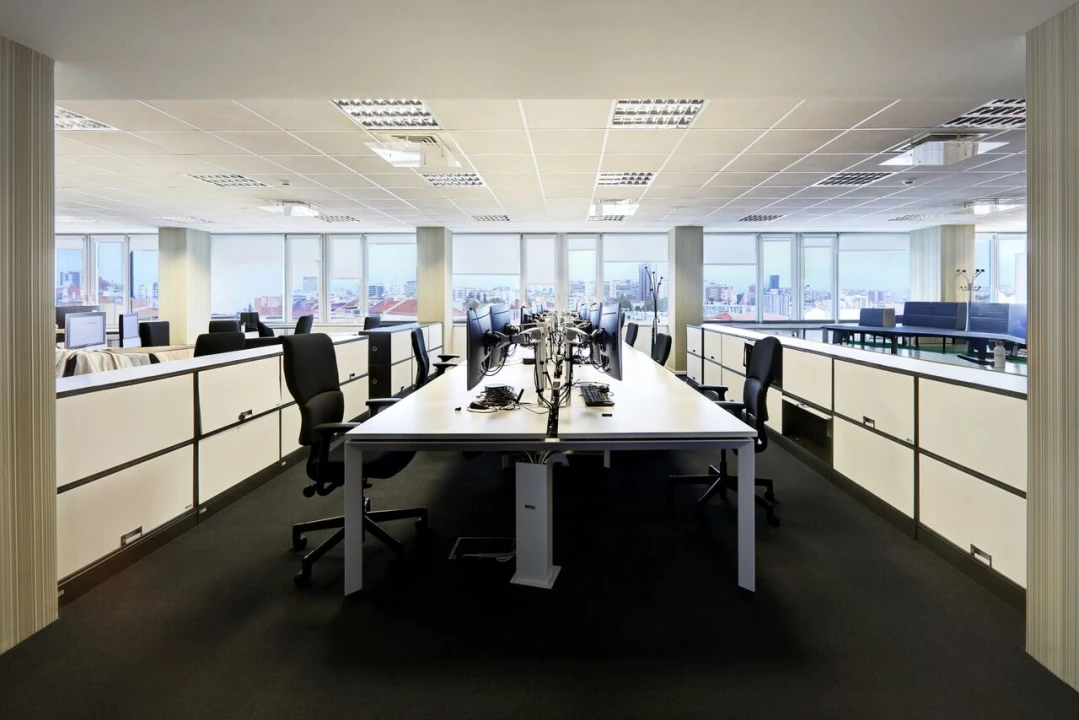 Escritório para Arrendamento em Alvalade Foto 7