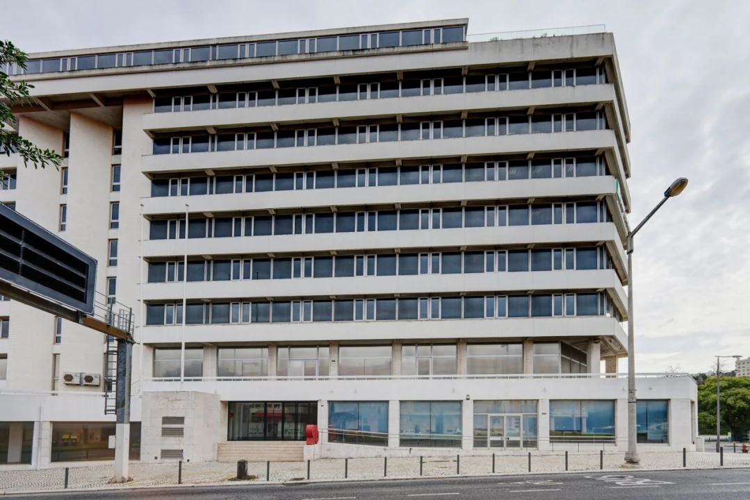 Escritório para Arrendamento em Alvalade Foto 30